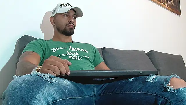 Snapshot of NigelBoydXXX chatting on September 11, 8:57 am NigelBoydXXX online show from September 11, 8:57 am