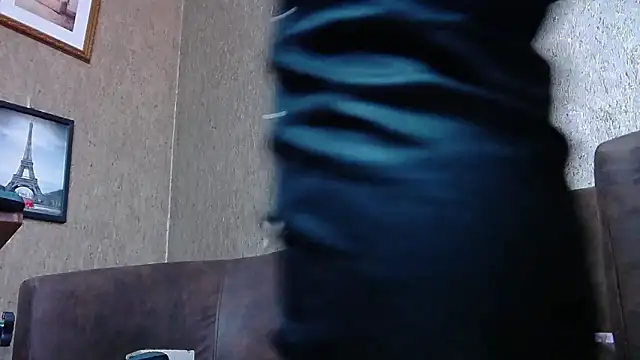 Snapshot of NigelBoydXXX chatting on March 21, 11:33 am NigelBoydXXX online show from March 21, 11:33 am