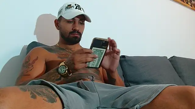 Snapshot of NigelBoydXXX chatting on September 19, 9:10 am NigelBoydXXX online show from September 19, 9:10 am