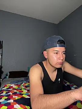 Oscar Bratz online show from December 18, 4:31 am