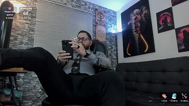 Ethan Castellano online show from May 29, 10:09 pm