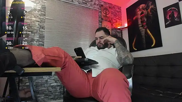 Ethan Castellano online show from May 24, 11:22 pm