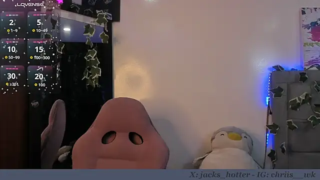 jacks hotter online show from December 3, 10:38 pm