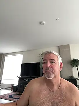 Snapshot of aarosteev2 chatting on March 7, 2:01 pm aarosteev2 online show from March 7, 2:01 pm