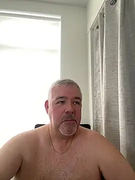 Snapshot of aarosteev2 chatting on January 17, 6:03 pm aarosteev2 online show from January 17, 6:03 pm