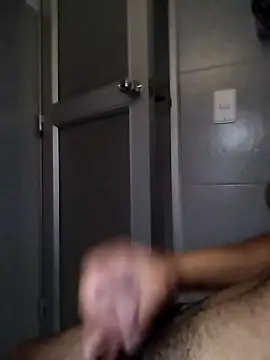 Snapshot of Juan8521 chatting on September 14, 5:53 am Juan8521 online show from September 14, 5:53 am