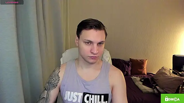 handsome guy01 online show from March 30, 5:25 pm