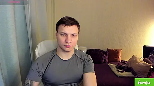 handsome guy01 online show from March 27, 9:27 pm