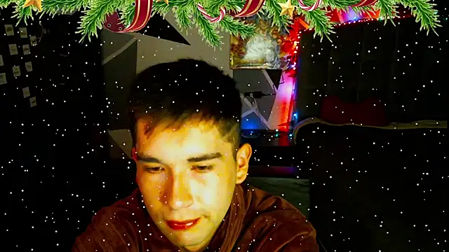 Snapshot of samael1107 chatting on December 14, 10:39 pm samael1107 online show from December 14, 10:39 pm