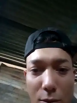 Snapshot of tayson_ chatting on October 19, 11:57 am tayson  online show from October 19, 11:57 am