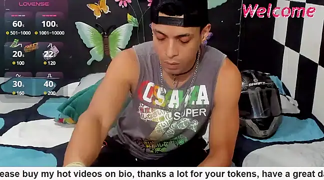 MikeRose94 online show from March 18, 7:22 pm