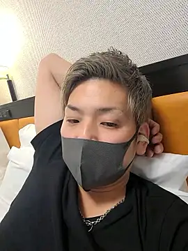 da--------i online show from November 7, 3:04 pm