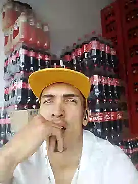 Snapshot of jeremy_scott chatting on January 31, 6:47 pm jeremy scott online show from January 31, 6:47 pm