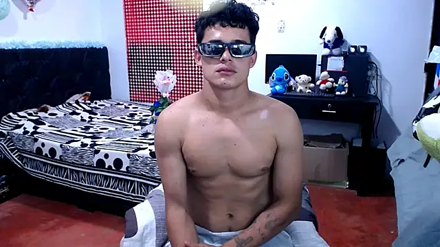 freddy romas online show from July 16, 12:17 am
