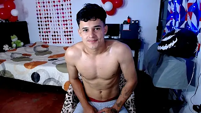 freddy romas online show from April 17, 12:30 pm