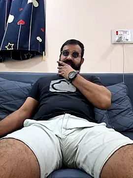 Fun Guuy online show from February 17, 7:24 pm