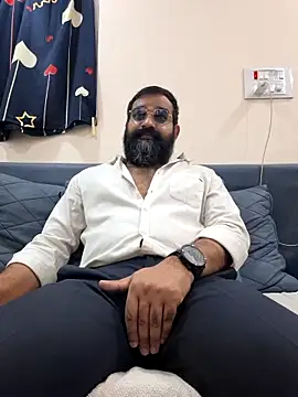 Fun Guuy online show from February 19, 3:58 am