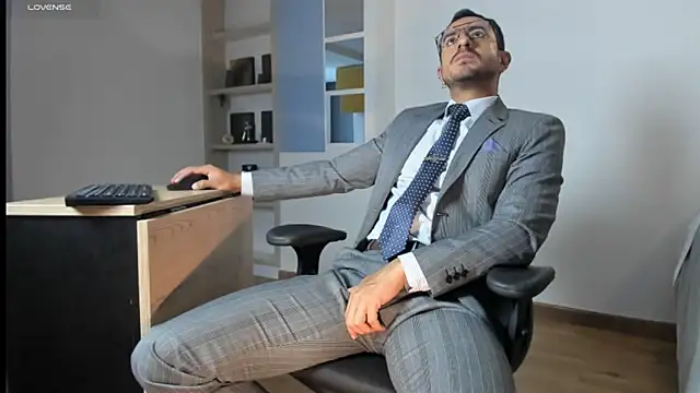 pablo-rincon95 online show from March 17, 8:33 pm