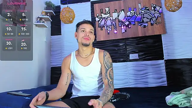 Friendsofeverything  online show from January 17, 1:47 pm