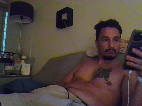 Ginessy online show from December 14, 6:31 am