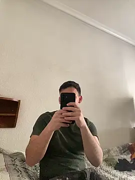 diego7990  online show from April 20, 4:53 pm