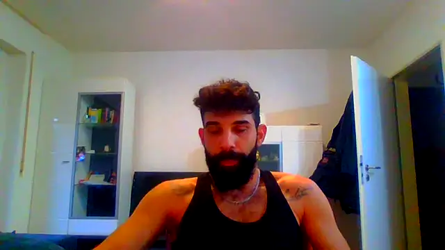 Snapshot of cankaraa96 chatting on September 25, 4:50 pm cankaraa96 online show from September 25, 4:50 pm