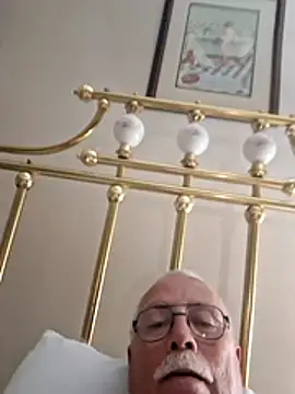 NawtyB1965 online show from December 17, 7:09 pm