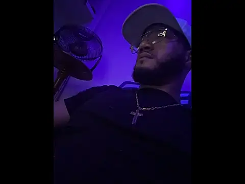 KySir1990 online show from March 26, 2:15 am