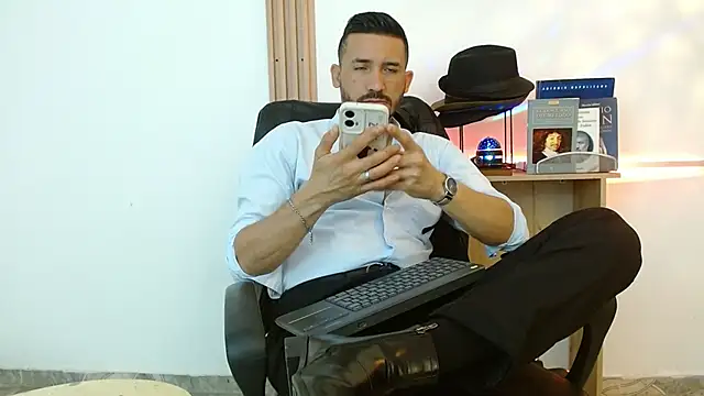 Reiko 85  online show from November 26, 3:04 pm