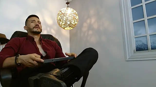 Reiko 85  online show from January 28, 9:40 pm