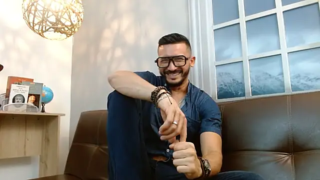 Reiko 85  online show from March 8, 7:40 pm