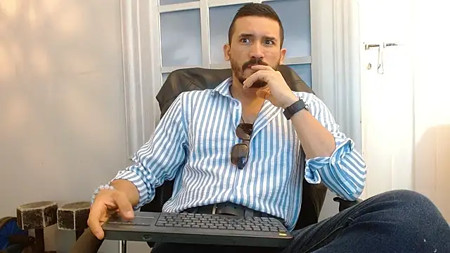 Reiko 85  online show from October 7, 2:54 pm