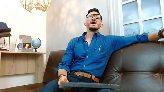 Reiko 85  online show from March 21, 7:24 pm