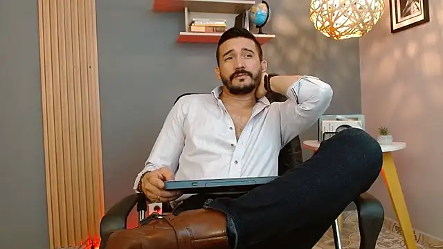 Reiko 85  online show from July 11, 7:27 pm