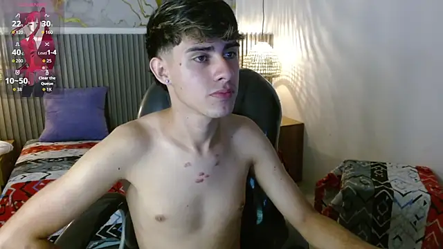 Dyla n18 online show from September 22, 11:15 pm