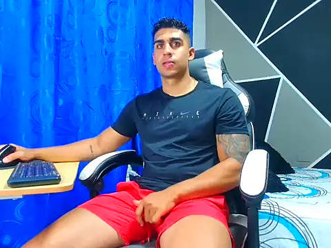 Snapshot of astrom_greyy chatting on September 26, 7:44 pm astrom greyy online show from September 26, 7:44 pm