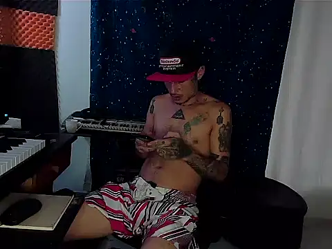 patrik tattoo  online show from January 28, 11:17 pm