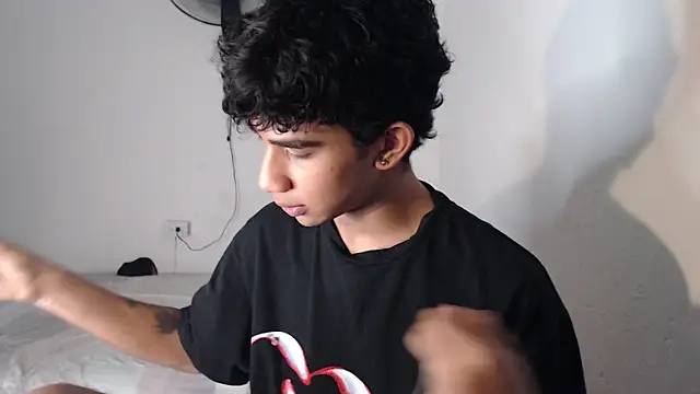 hares mds online show from April 5, 9:06 am