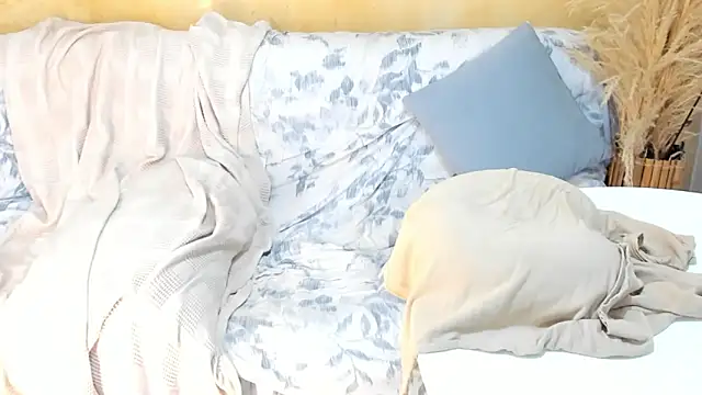 JuanDiegoKing online show from June 30, 12:50 pm