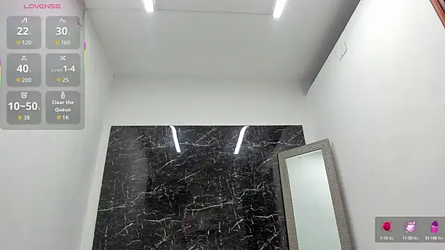 ada-brooke online show from October 3, 11:37 am