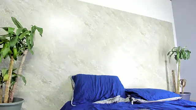 ada-brooke online show from December 18, 7:52 pm