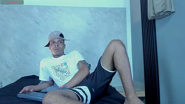 ada-brooke online show from March 22, 4:24 am