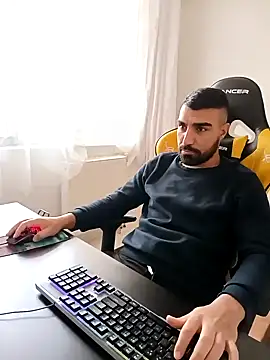 SertSikici022 online show from December 4, 8:12 am