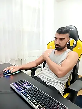 SertSikici022 online show from December 3, 7:11 pm