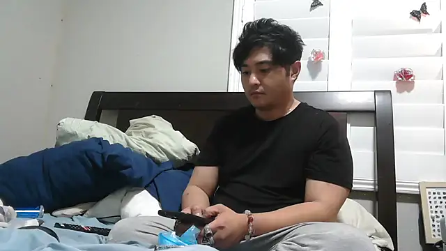 cloudyspun online show from November 19, 3:17 am