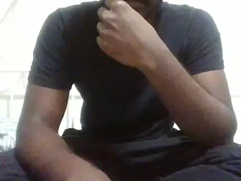 justinme00o7 online show from December 11, 1:44 pm