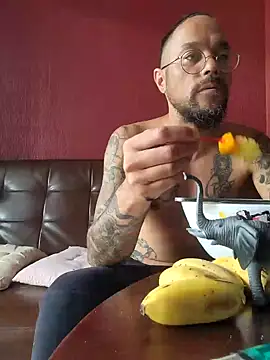 mileflav0r online show from January 29, 4:26 am