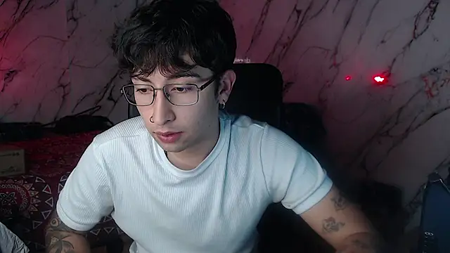 Dereck Dickson online show from February 20, 12:18 am