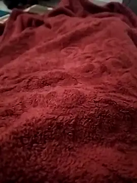 Snapshot of delhiboyooo chatting on December 7, 3:52 pm delhiboyooo online show from December 7, 3:52 pm