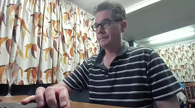 tilobinder online show from January 2, 1:19 pm